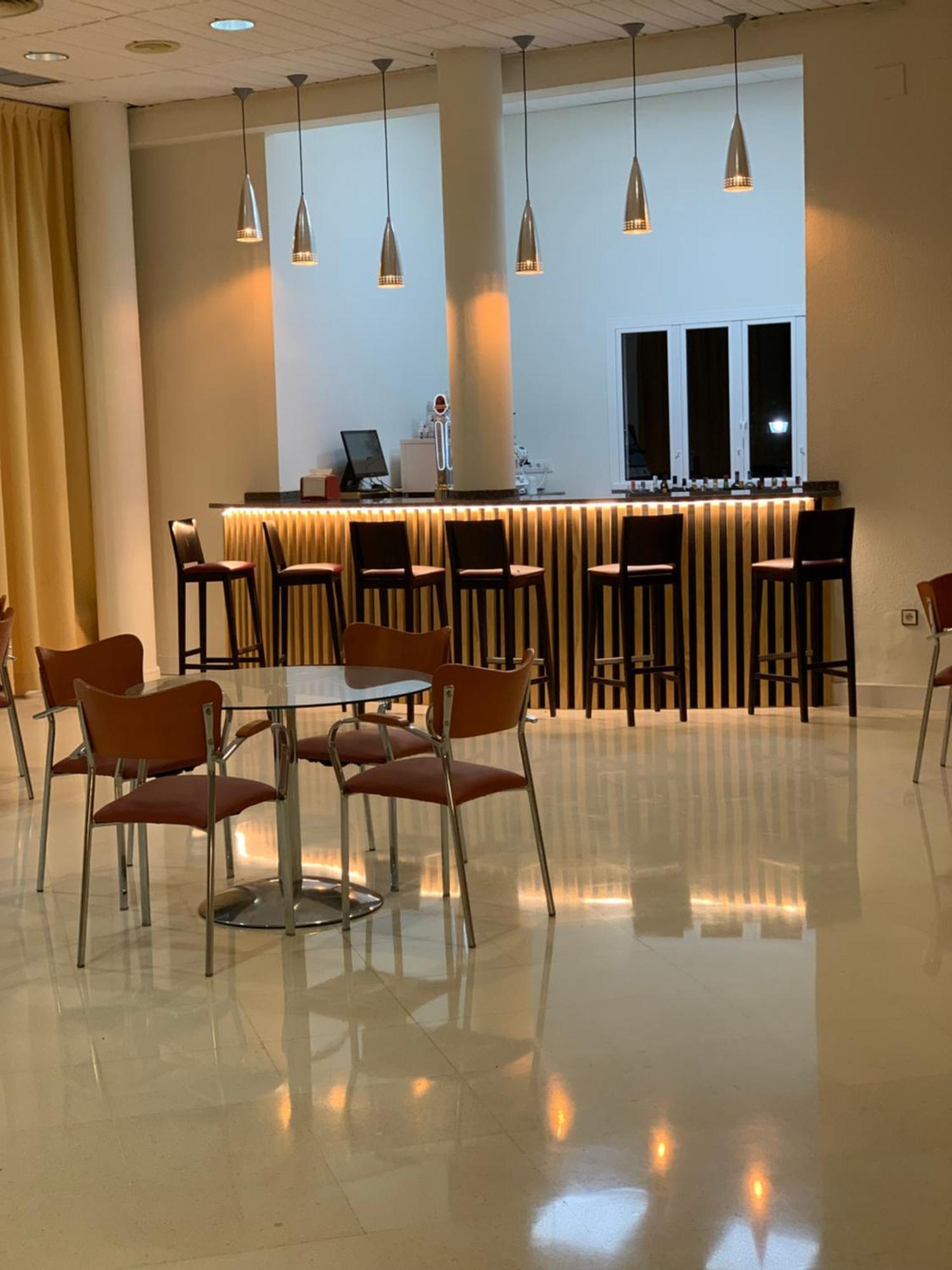 Hospedium Hotel Blu Torre De Sevilla تورّي ذي لا رينا المظهر الخارجي الصورة
