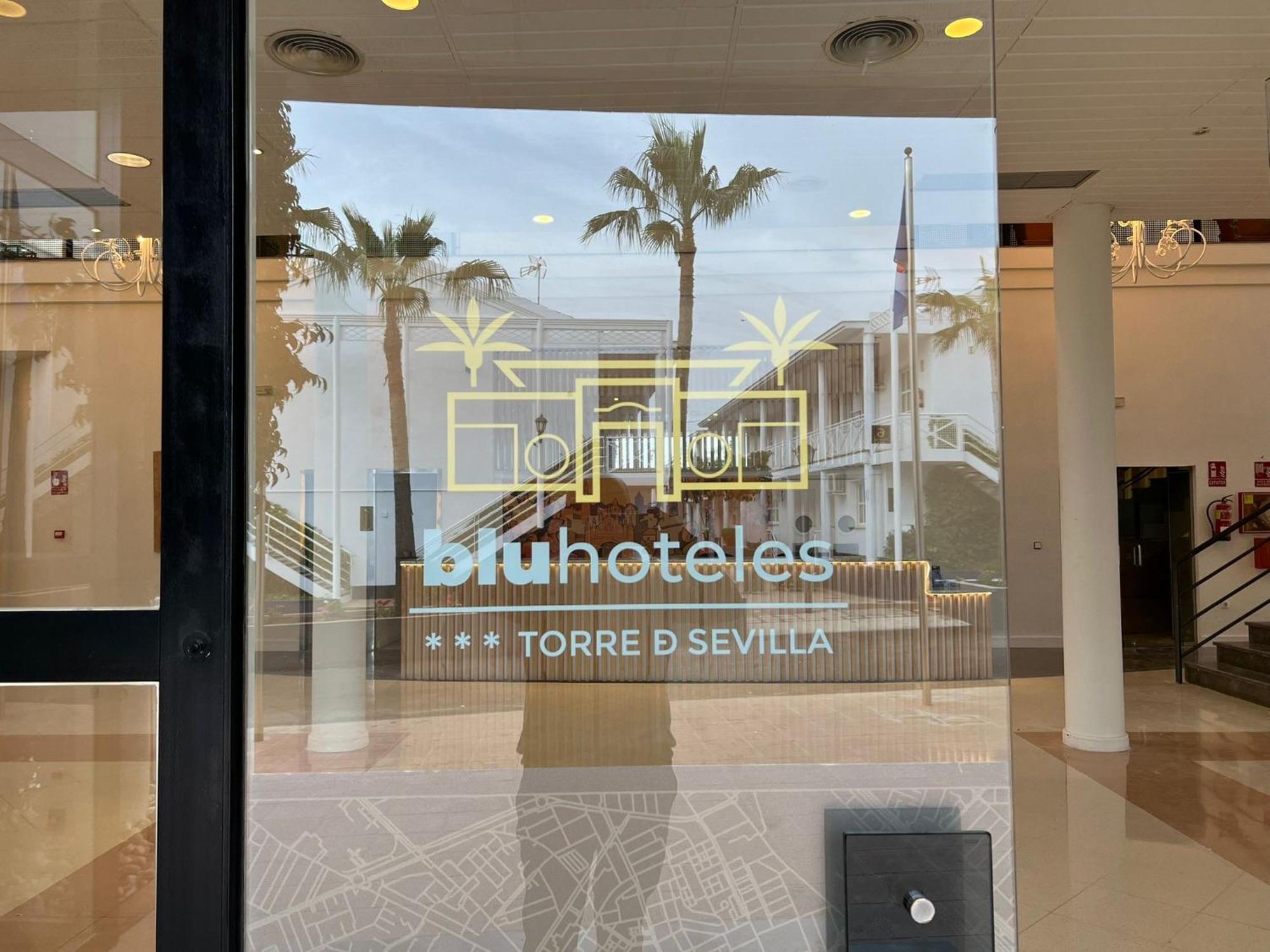 Hospedium Hotel Blu Torre De Sevilla تورّي ذي لا رينا المظهر الخارجي الصورة