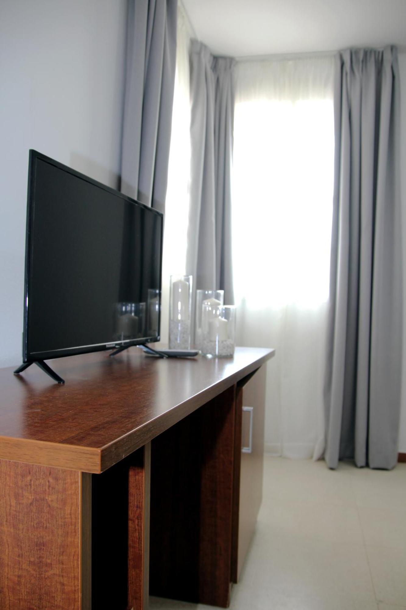 Hospedium Hotel Blu Torre De Sevilla تورّي ذي لا رينا المظهر الخارجي الصورة